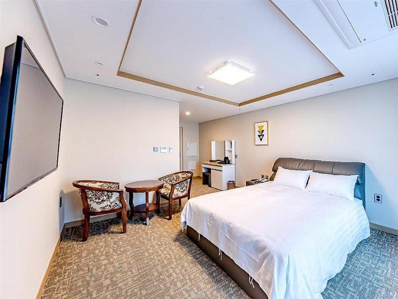 Hotel Dk Seogwipo Dış mekan fotoğraf