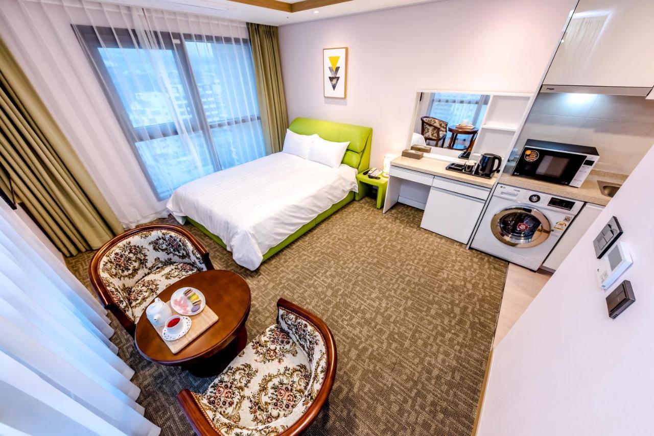 Hotel Dk Seogwipo Dış mekan fotoğraf