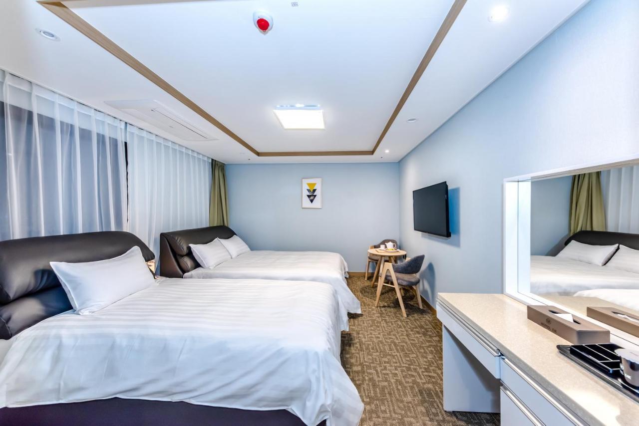 Hotel Dk Seogwipo Dış mekan fotoğraf